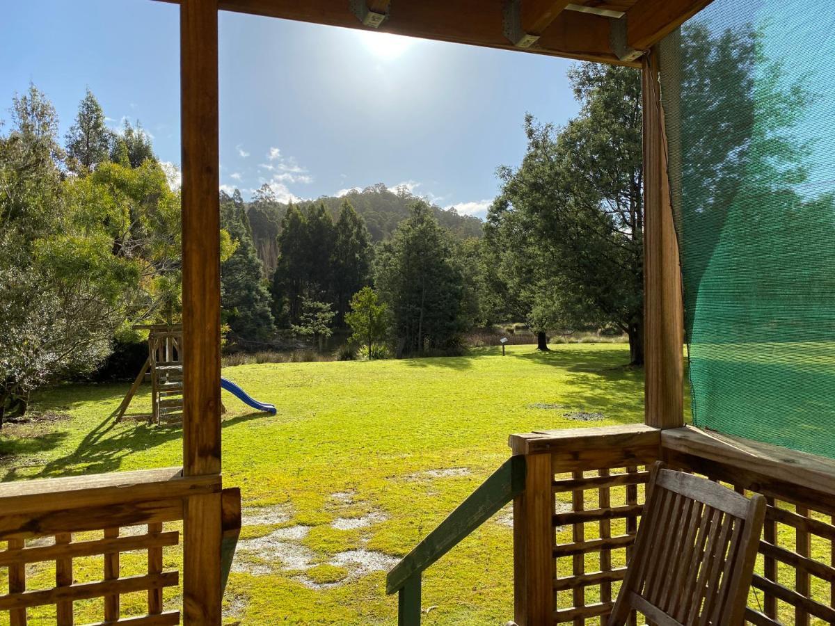 Giants Table And Cottages Maydena Bagian luar foto